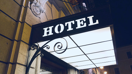 Best apps for booking last-minute hotel rooms